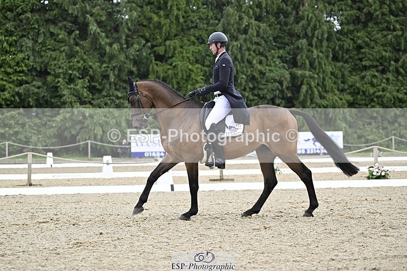 000101-212957-04327 - 408-HICKSTEAD_MUSTERD-Jesse_Campbell