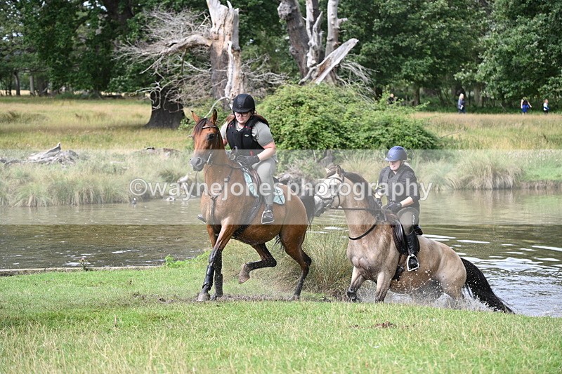 WJ7_1624 - Time at Water 10:48 to 11:13