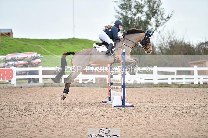 240124A-122058-00419 - Cls 3 Newcomers & 1.10m Open