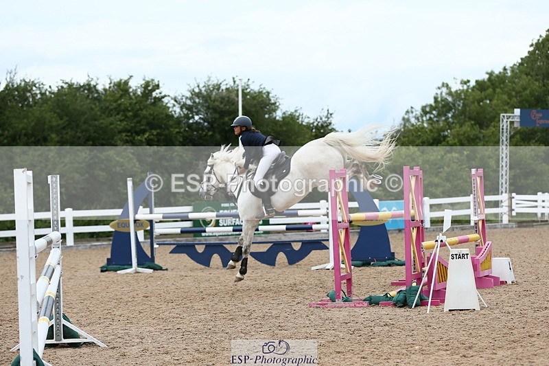 230716A-140116-03845 - Class 24 Junior 1.05m Open