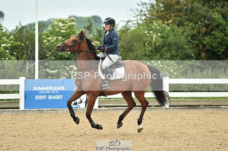 230611A-102454-04633 - Cls 32 85cm Amateur Qualifier