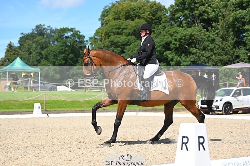 230811-121138-01199 - Cls 4 Adv Medium Silver