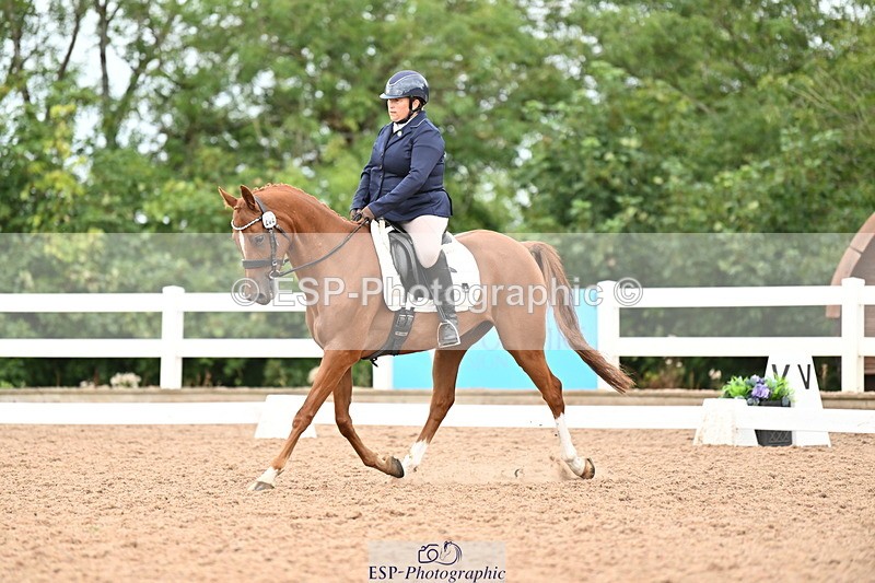 240817A-144137-09525 - 262-Sarah.Parkhouse-Royal.Minx