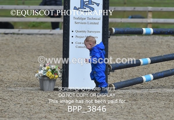 BPP_3846 - CLASS 4 Senior Newcomers/ 1.10m Open