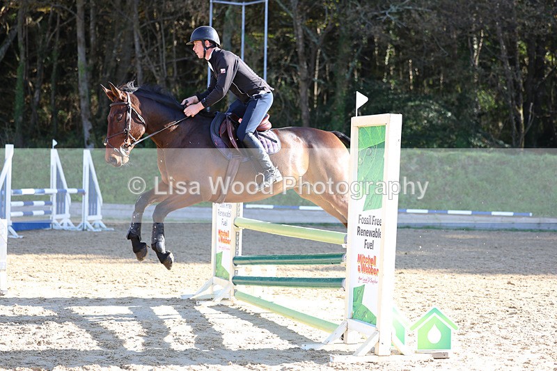 3E7A5274 - Class 4: Senior British Novice/90cm open