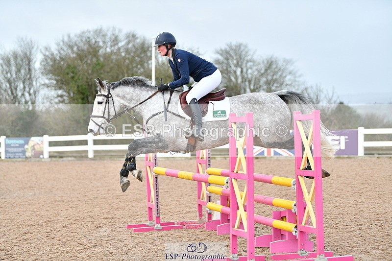 240124A-101241-00048 - Cls 1 British Novice & 90cm Open