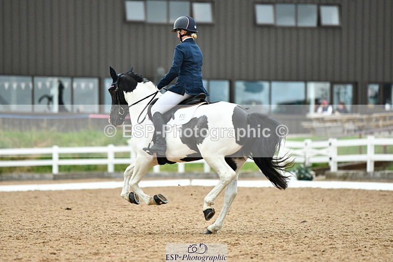 230630A-124258-01623 - Cls 5 Novice 37A