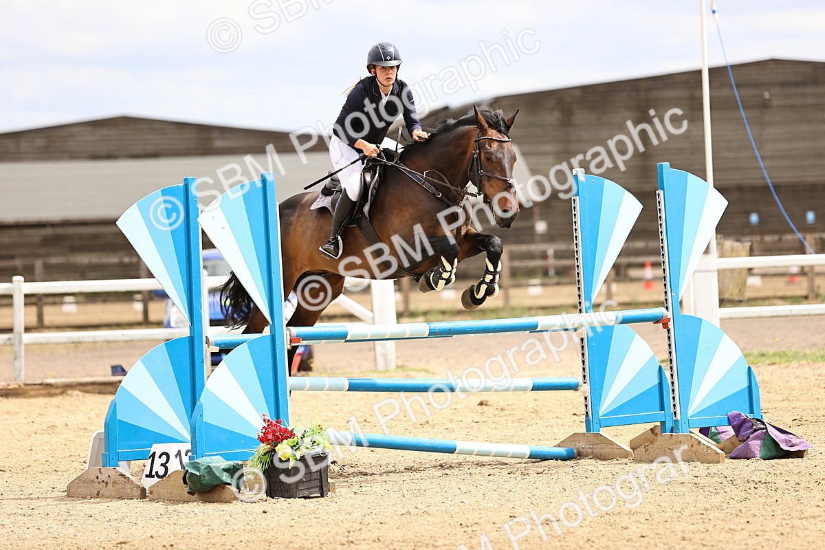 SBM_000450 - Class 4 - 1m showjumping