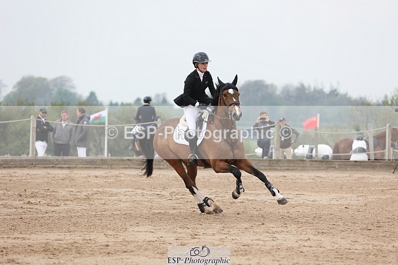 250424-120725-05228 - Cls 1 - 2 Star Small Tour