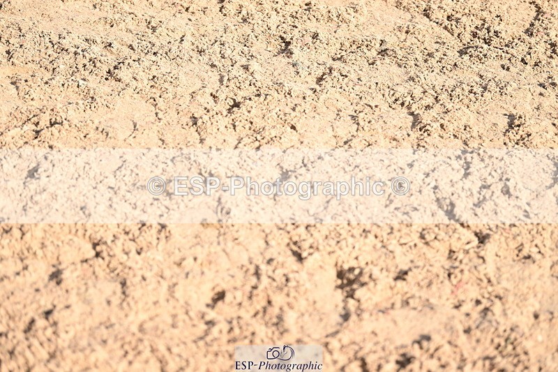 241023A-142852-01053 - Cls 4 Newcomers and 1.10m Open