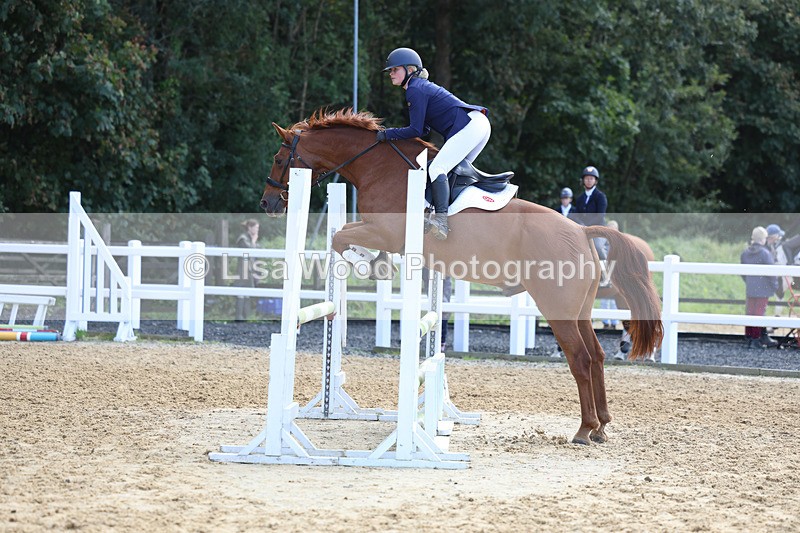 3E7A9084 - Class 9: Senior British Novice/90cm open