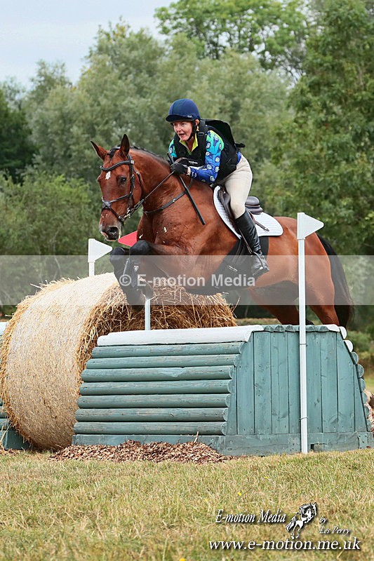 BEXC 230825 601a - Equestrian