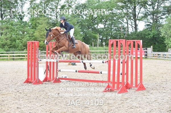 JAC_4109 - CLASS 4 - SAT -Senior Newcomers/ 1.10m Open