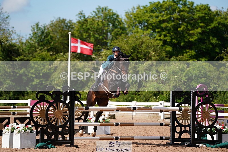 240525A-095008-05197 - Cls 13 Snr 1.05m and 1.10m