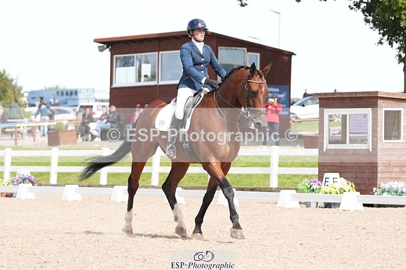 250906-134522-03750 - 019-Loretta.JoynsonOjengel.CVH