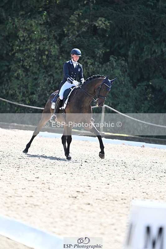 250810A-145921-07501 - 008-Caitlin.BurgessChocotof