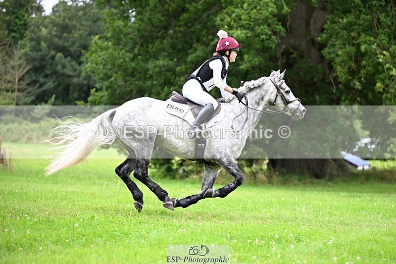 240803-122948-04056 - 074-Claudia_Groves-QUICKSILVER