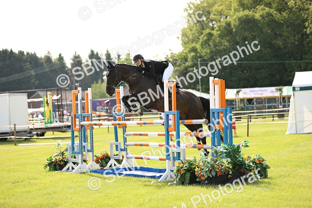 SBM_01375 - Class 200 - Martin Grant Homes Welcome Stakes 1.25m Open