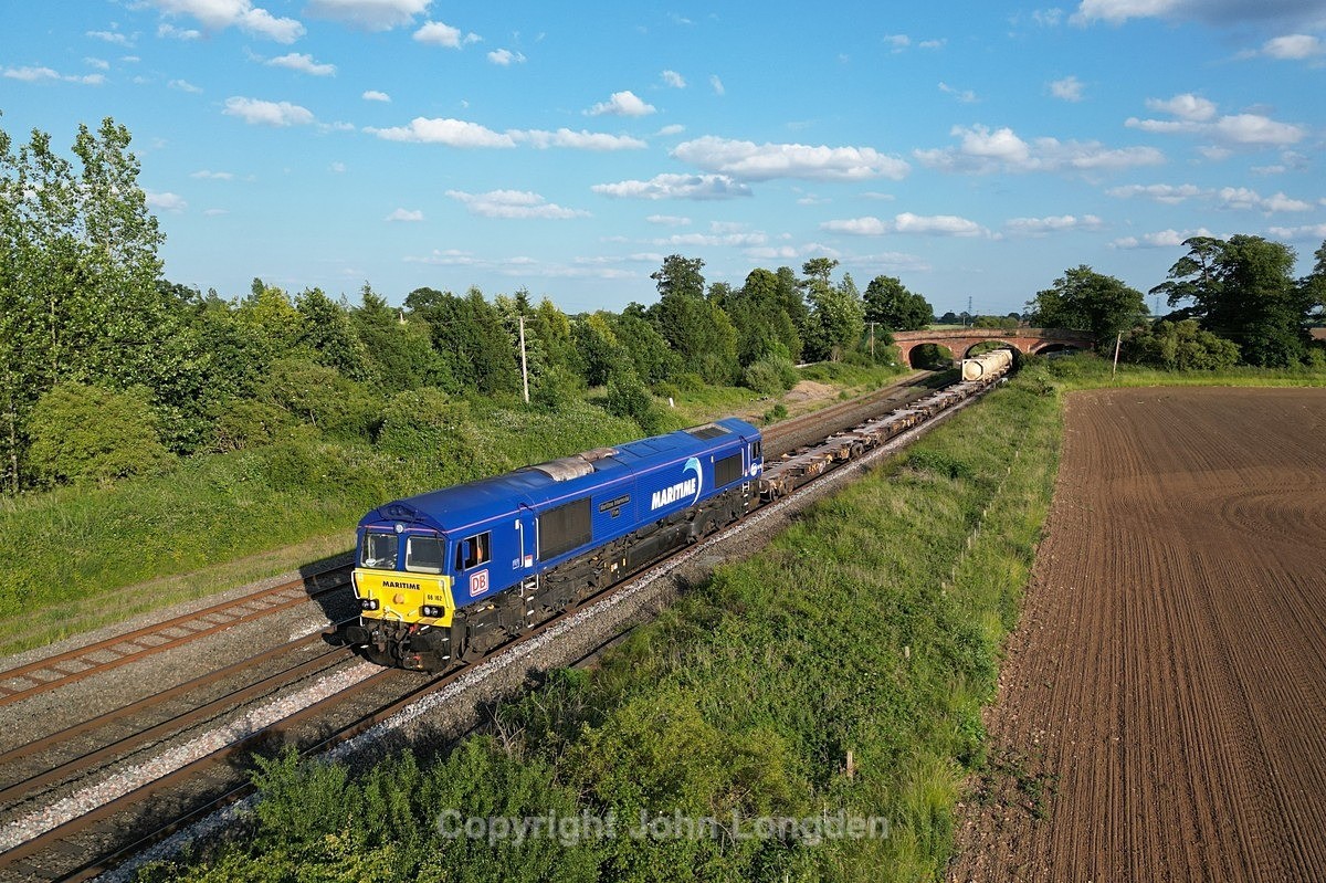 JL - 17.6.25 66162 6E11 Ap,pleford - Milford West Elford 77L - Latest shots