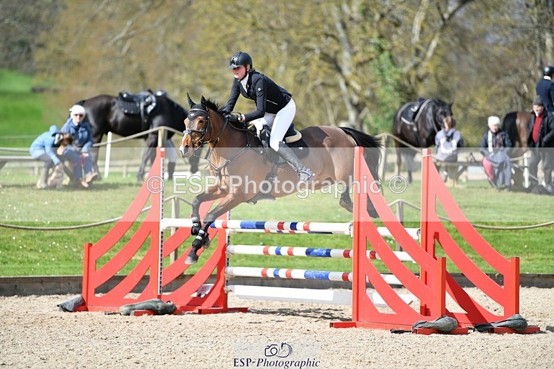 240324-125636-02721 - Cls 9 Snr 1.05m Open