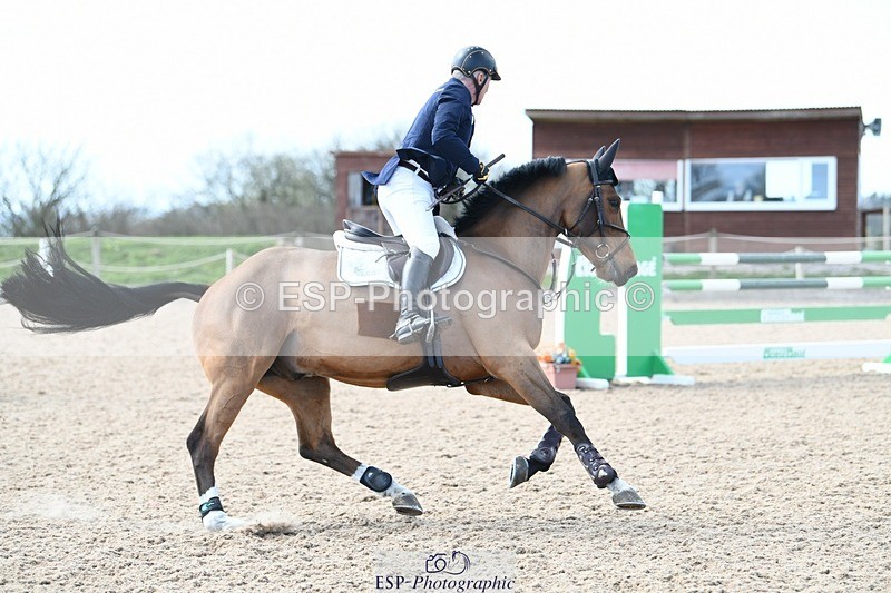 250328-125327-01079 - Cls 3 Snr Foxhunter