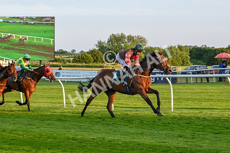 100625-Race 8-Coconut Bay-7841 - Race 8