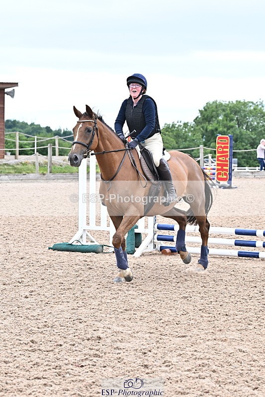 250610A-153618-00019 - Clear Round and 60cm