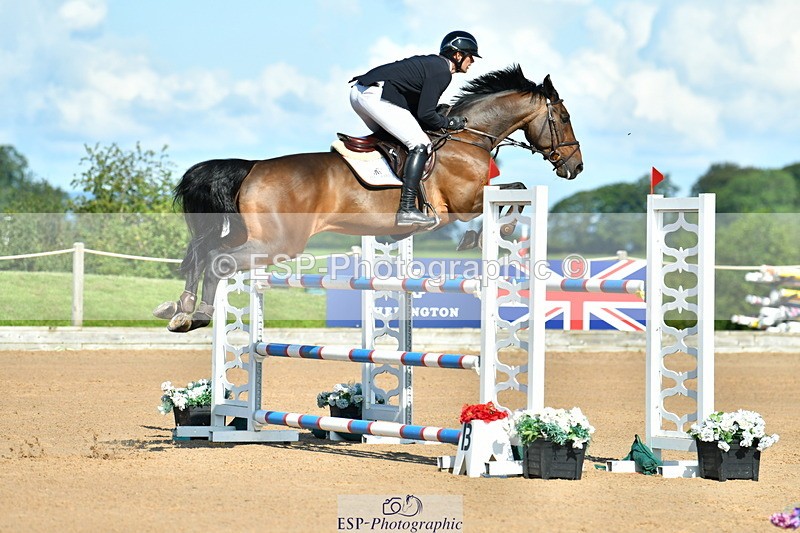 230720A-092558-01699 - Cls 1, 2 Star Small 1.30m