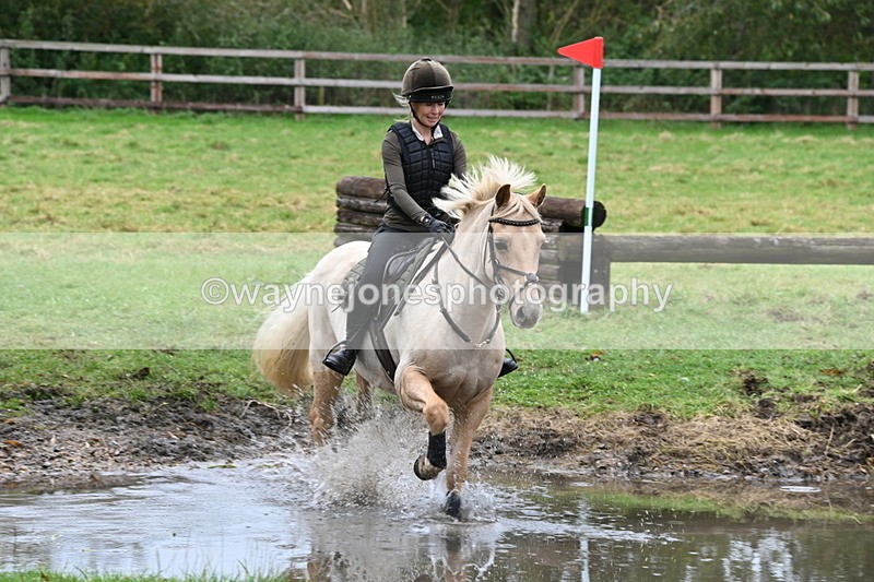 WJ6_7258 - Time at Photographer 13:23 to 13:49