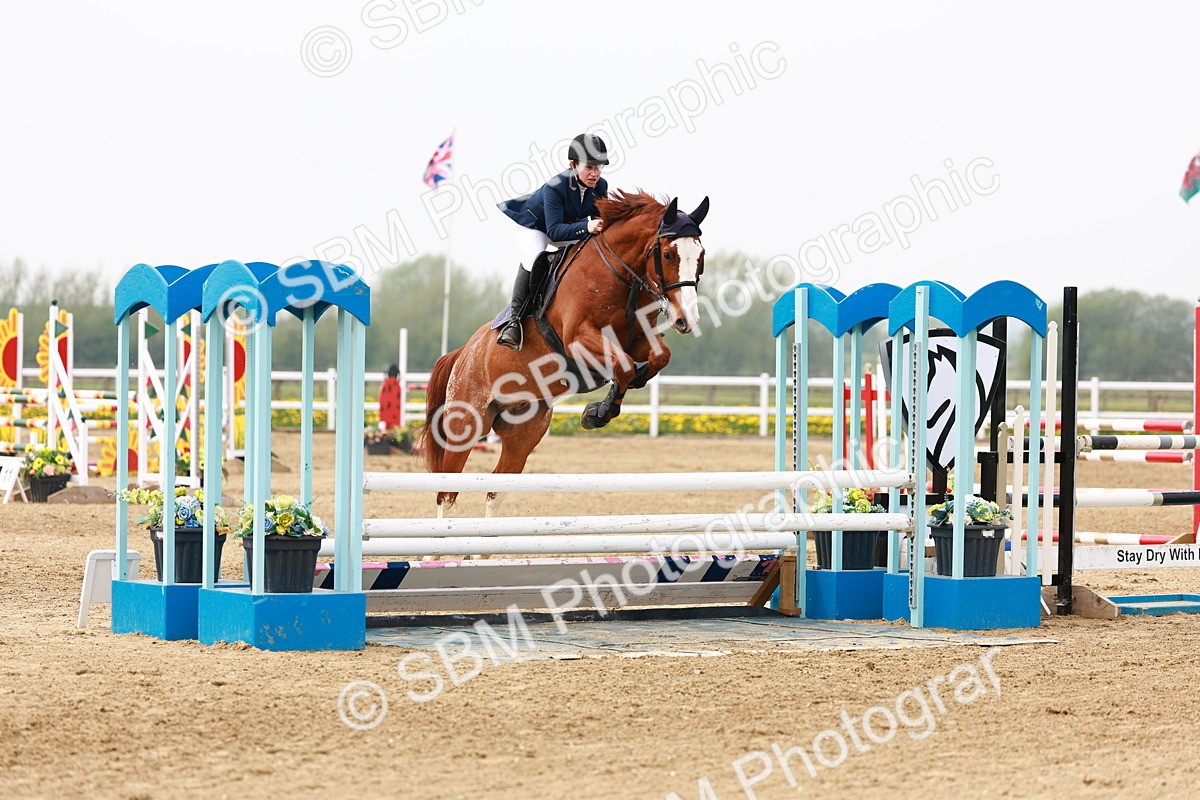  - Class 18 - Senior Newcomers - 1.10m