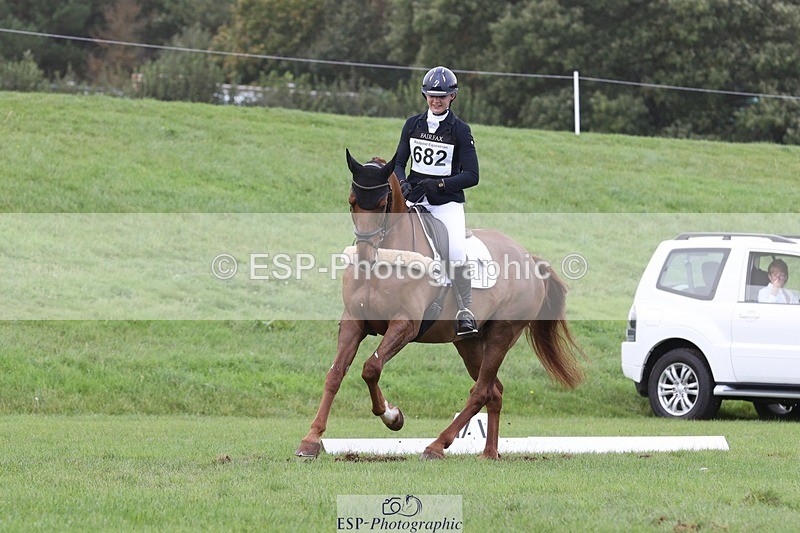 231019-144657-04084 - 682-DOOLIN.DE.REVE-Jasmine.Holmes-DR