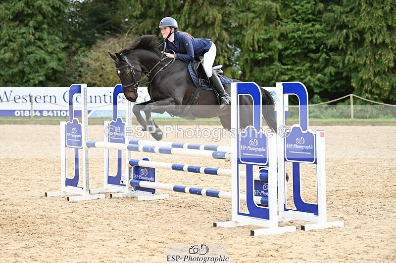 230930-163030-01412 - Cls 8 90cm Club