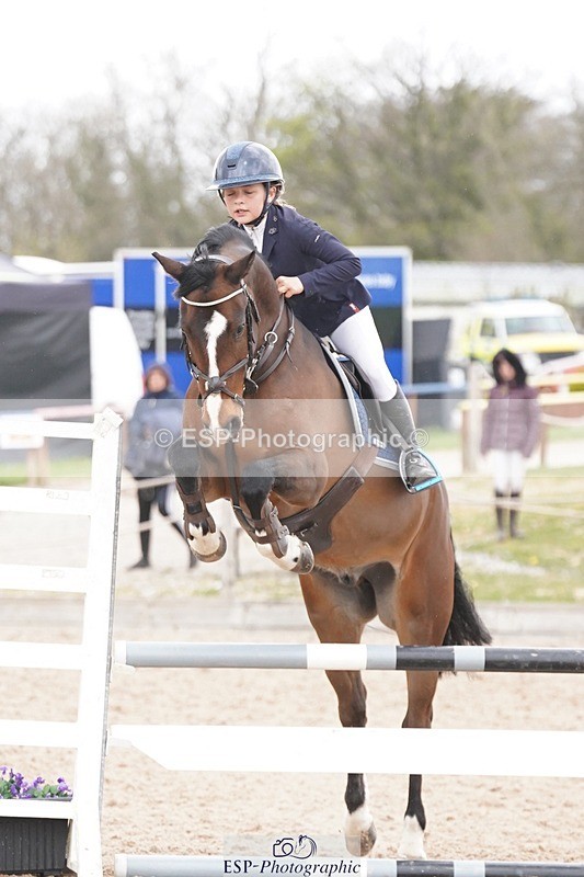 250414-131938-00909 - 80cm Round 2