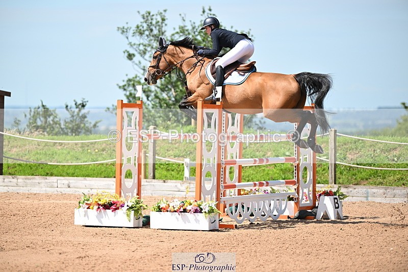 240718A-115507-04918 - Cls 1, 3 Star Small Tour 1.35m