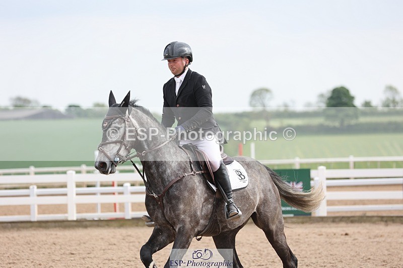 250508-170950-04269 - Cls 12 Snr Newcomers