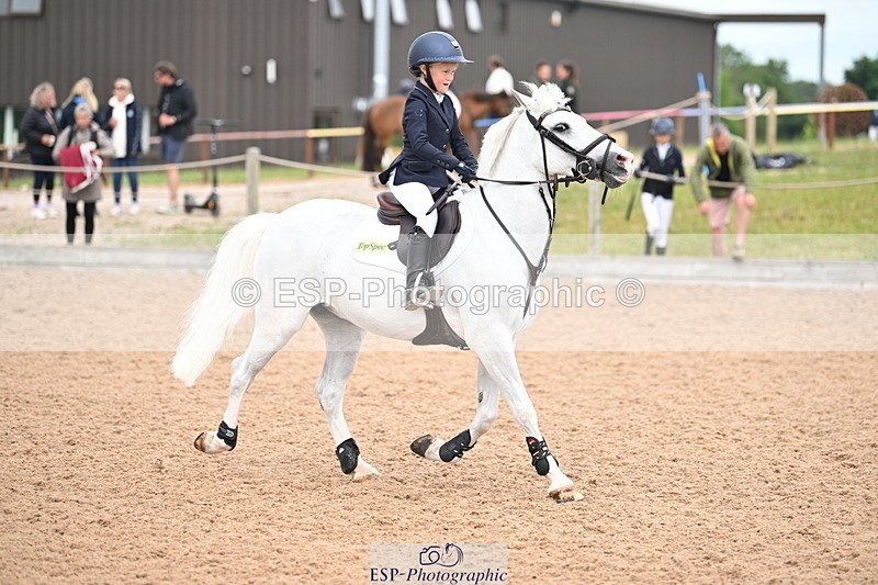 240630A-115323-12253 - Cls 24 Hoys 128cm Jump Off and Presentations
