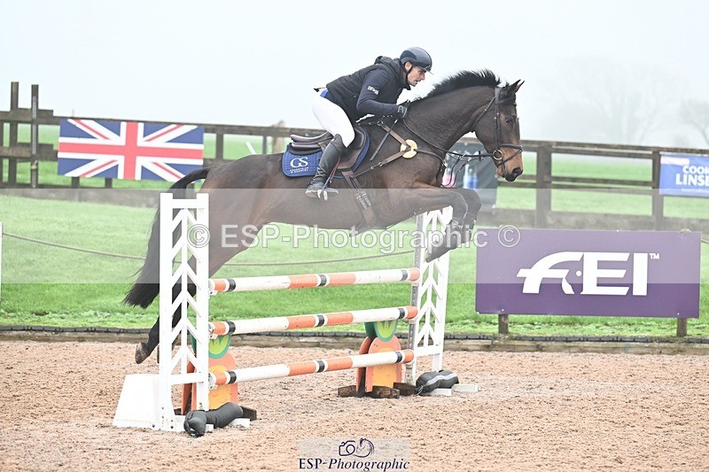 251115-124507-00734 - Cls 28+29 Club and Schools 1m