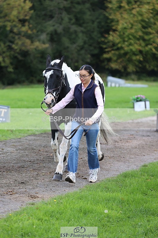 251026A-121652-26003 - H-607-Hannah.Bourgoine