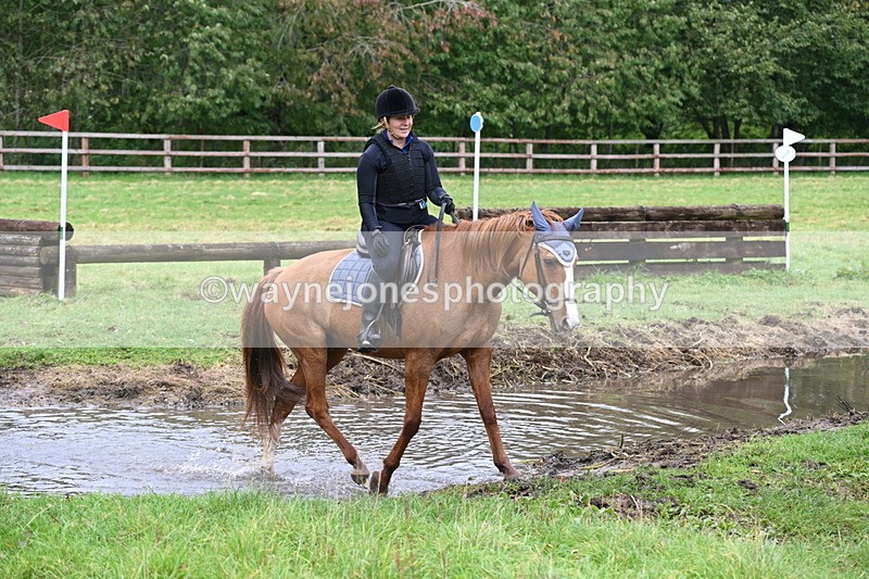 WJ6_6256 - Time at Photographer 12:41 to 13:05