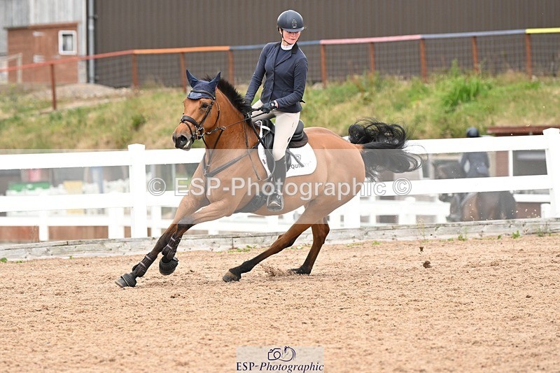 250727-144444-10938 - Cls 35 1.05m Amateur Quali