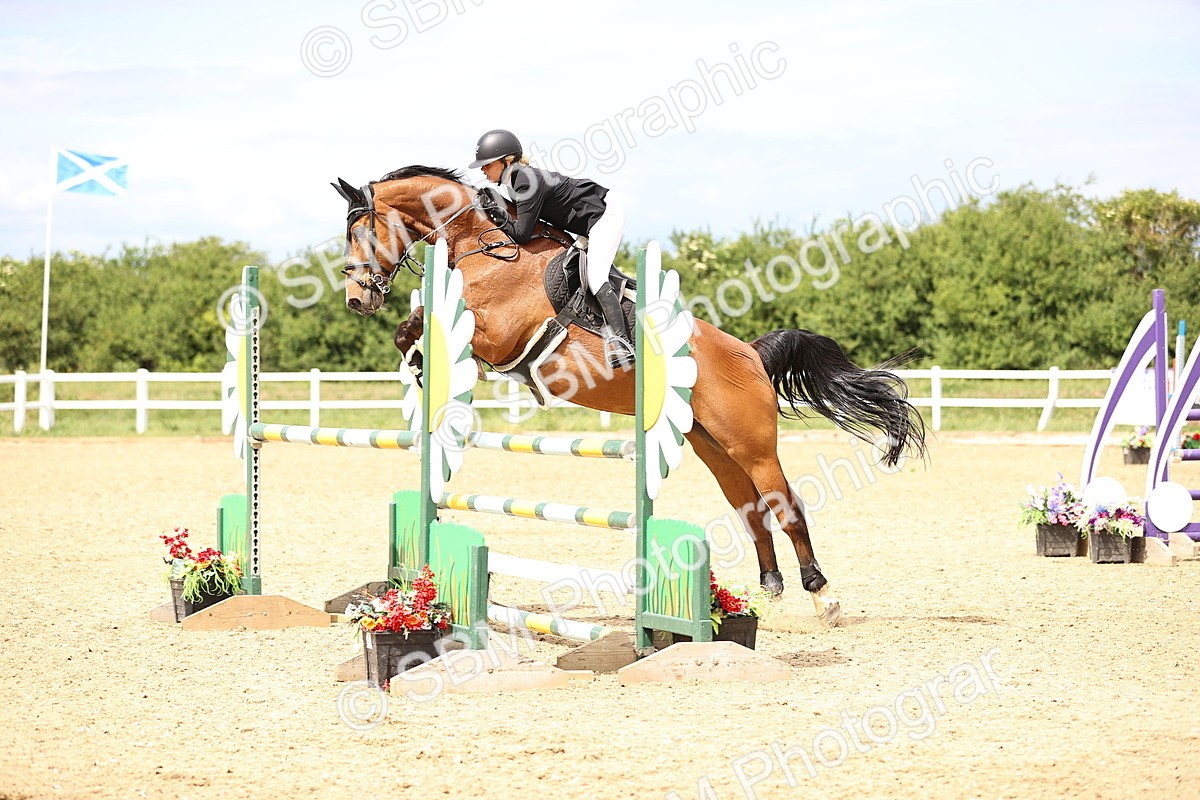 SBM_007845 - Class 19 - Senior Newcomers - 1.10m