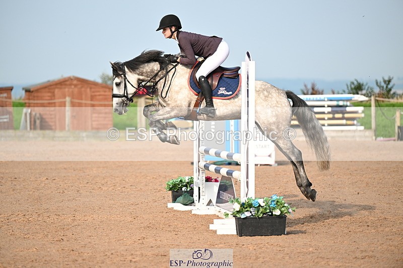 240801A-085310-00877 - Cls 1 British Novice and 90cm Open