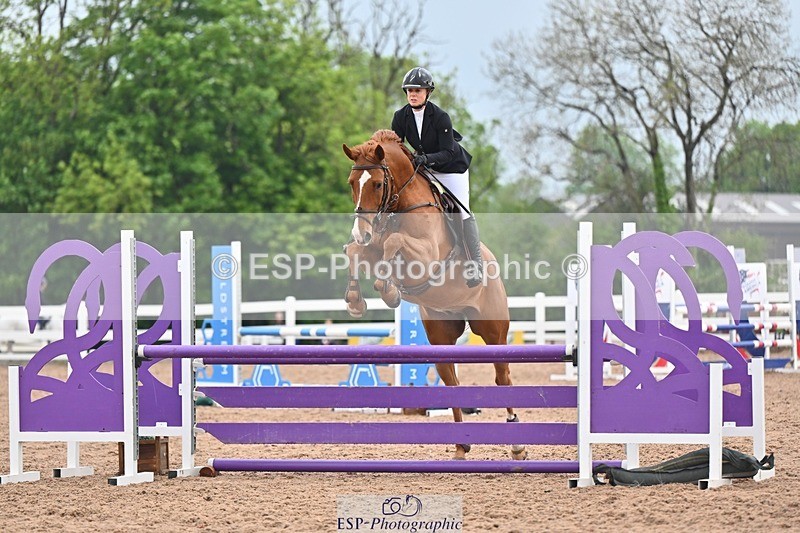 260508-090819-04330 - Cls 17 British Novice and 90cm Open