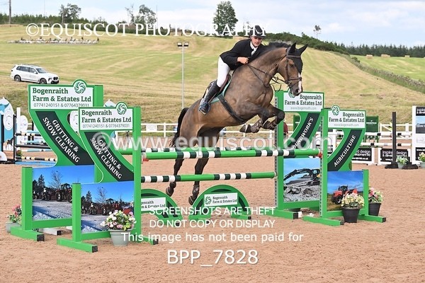 BPP_7828 - CLASS 16 FRI GFS Saddles Senior Newcomers/1.10m Open