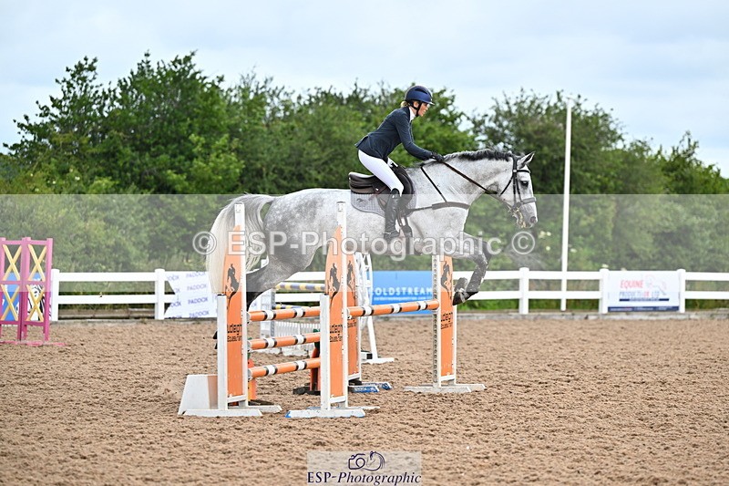 240703A-105957-00093 - Cls 02 Snr Disc & 1.00m Open