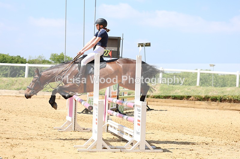 3E7A9958 - Class 9: Senior BN/90cm open