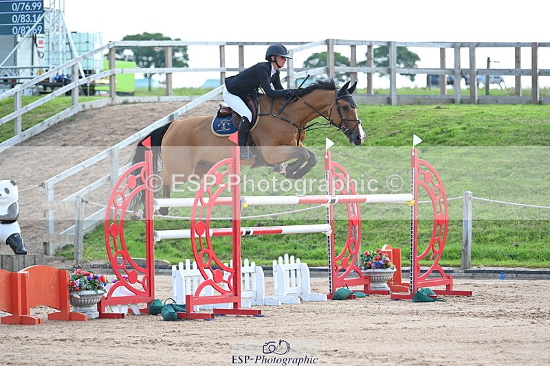 230721A-092345-04939 - Cls 2, 2 Star Small 1.30m