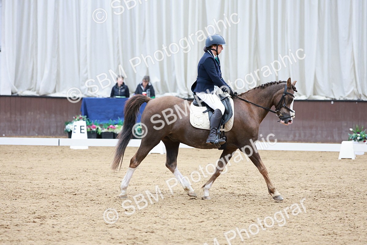 SBM_010110 - Class 6b - Novice 6 - 12.40-13.43