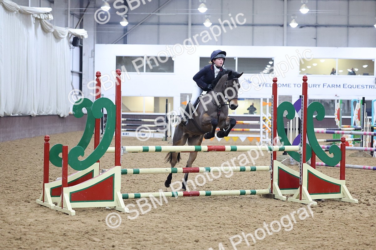 SBM_003204 - Class 11 - Blue Chip Pony Newcomers - 1.00m Open
