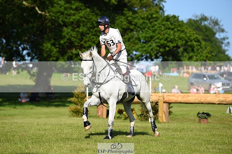 230527-175024-13656 - 163-UVERA_Z-Harry_Meade-XC